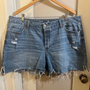High-rise Curvy OG Straight Old Navy distressed denim shorts